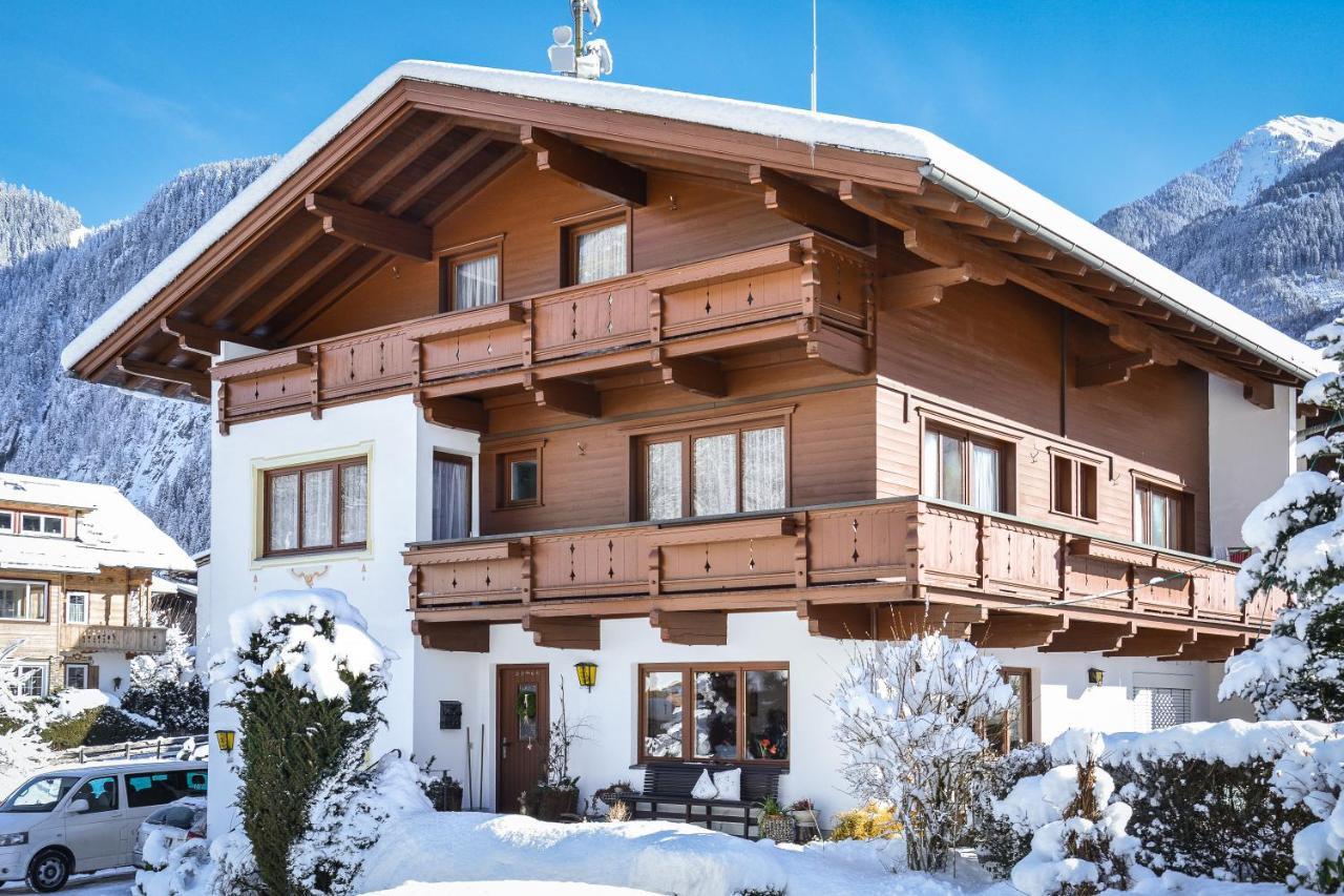 Hotel Haus Tirolerland Mayrhofen Exterior foto